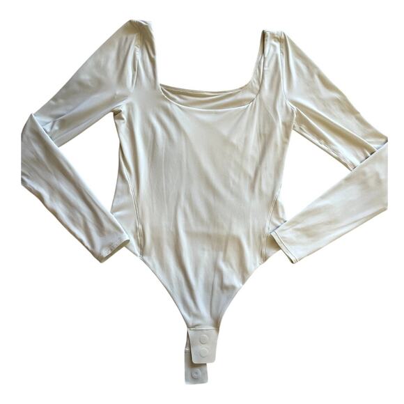 Lululemon Wundermost Ultra-Soft Nulu Square Neck Long Sleeve Bodysuit Ivory Med - Picture 2 of 13
